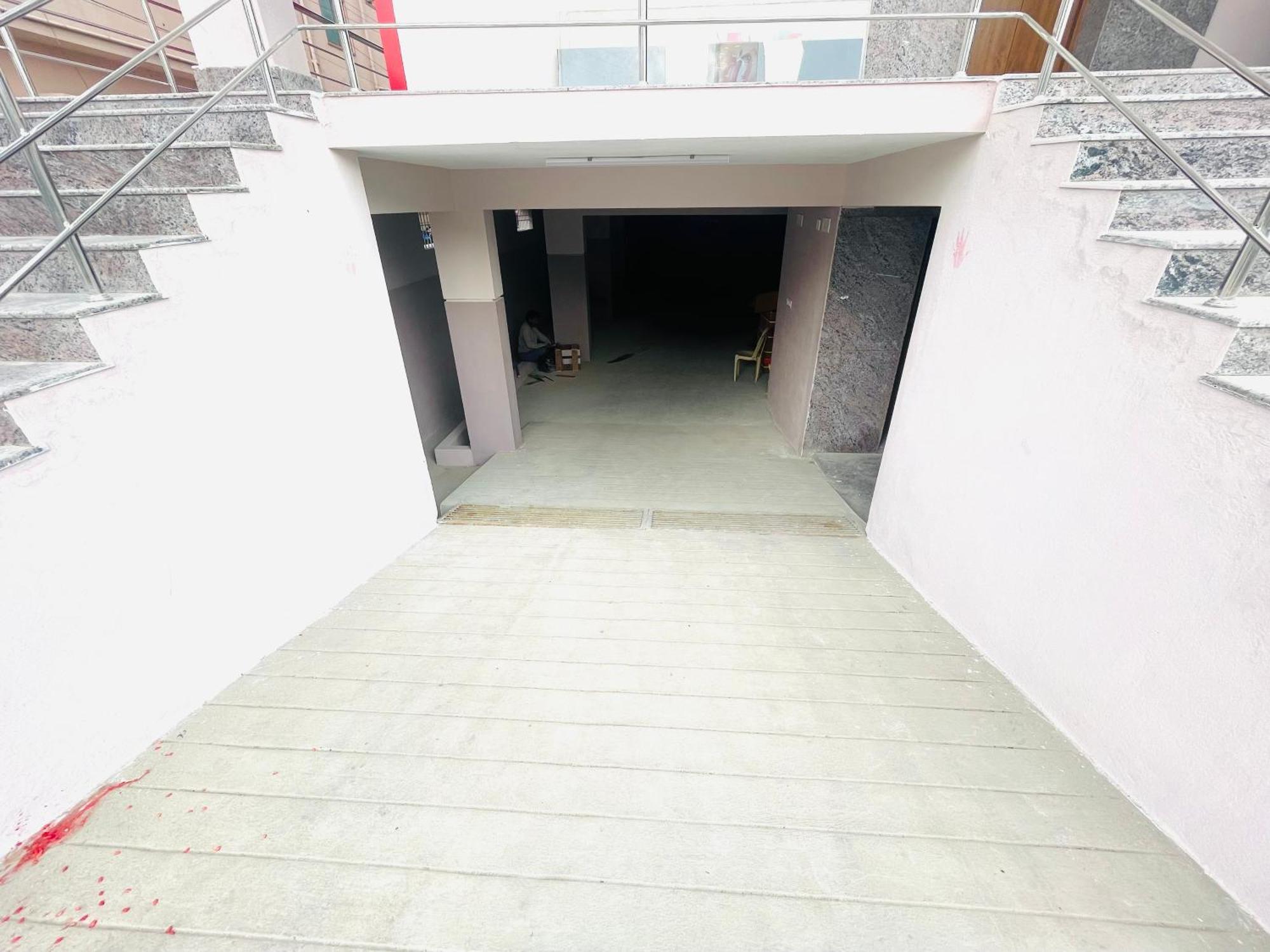 Pearl Stays, Tirupati - Very Convenient For The People Coming From Bangalore And Chennai - You Can Skip City Traffic While Reaching Any Temple In Tirupati - Covered Parking - 24Hrs Front Desk And Hot Water - Free Wifi - Flexible Checkin-In Check-Out Eksteriør bilde